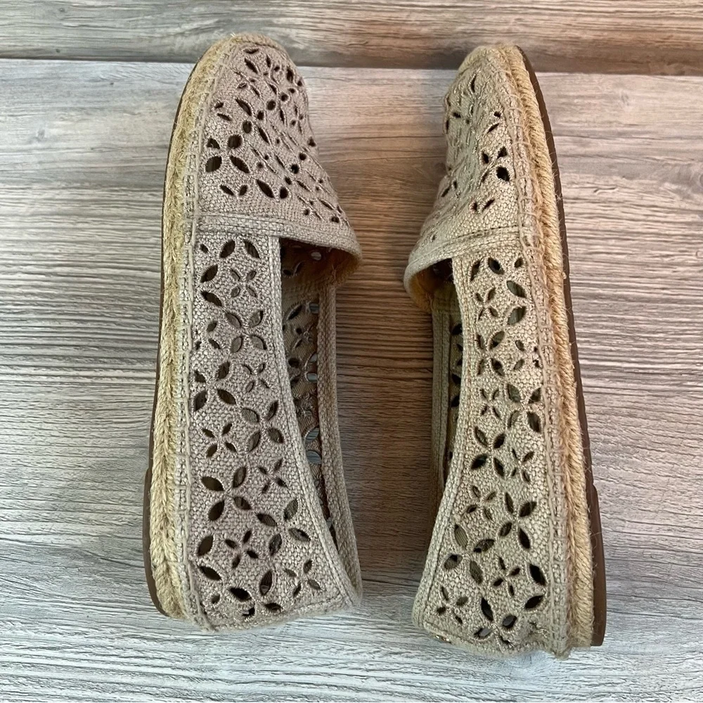 Michael Kors Darci slip on round toe canvas cutout pattern espadrilles